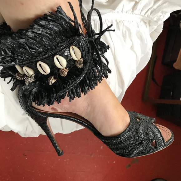 Azzedine Alaia Stilletos black with beads, fringe, woven straw, python leather 8 - Picture 1 of 11